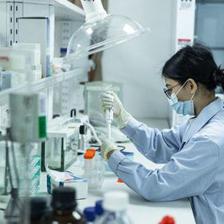 二十年磨一剑 东瑞股份成功登陆深交所主板，生物技术研发驱动未来